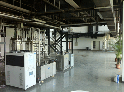 圖片2:JNBIO低溫超高壓連續流細胞破碎機 配套大型發酵罐使用